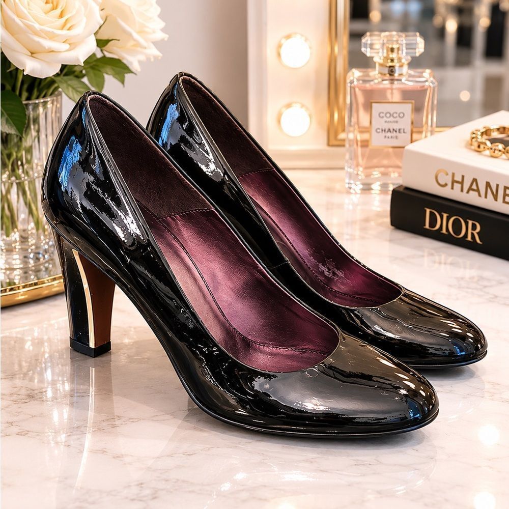 #OfficeSiren 💃 Isola Black Patent Gold accent Heel Pumps 9